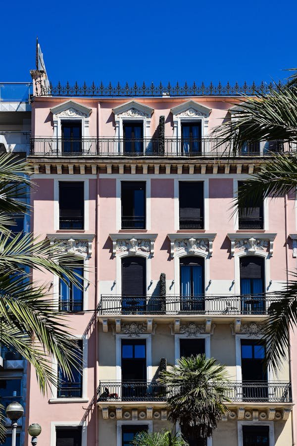 Ravalement de façade à nice : esthétique et performance énergétique